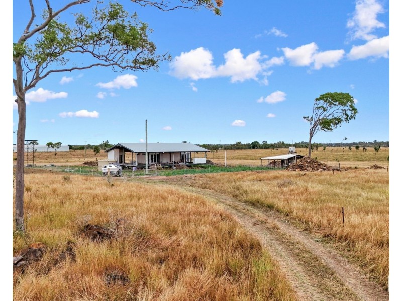 946 Hummock Road, Calavos QLD 4670