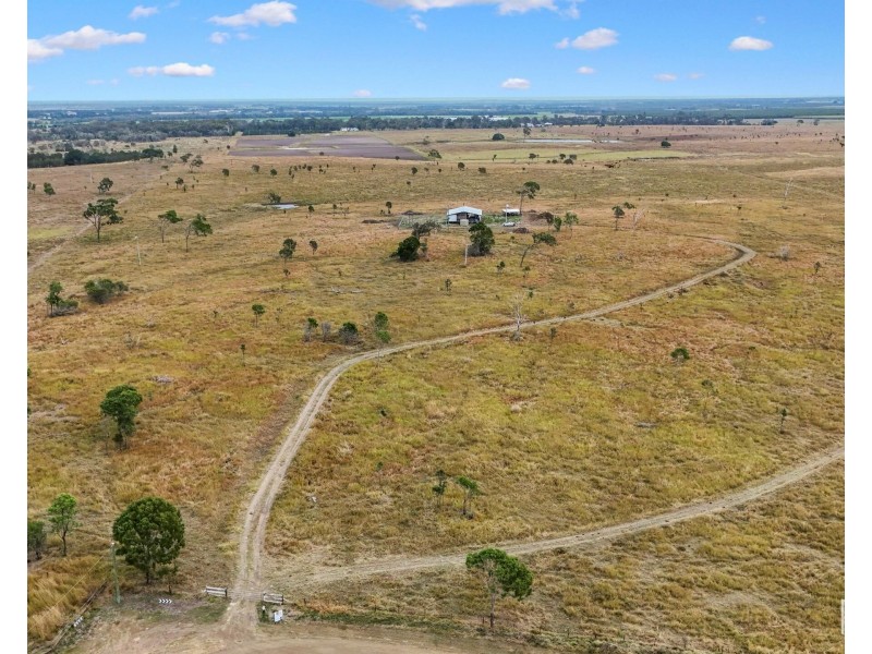 946 Hummock Road, Calavos QLD 4670