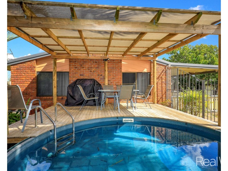 7 Mark Road, Branyan QLD 4670