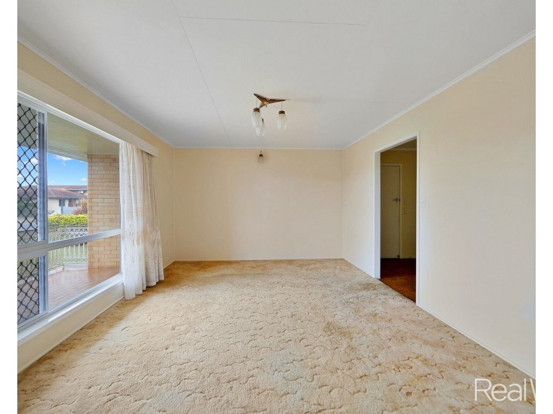 11 Greathead Road, Kepnock QLD 4670