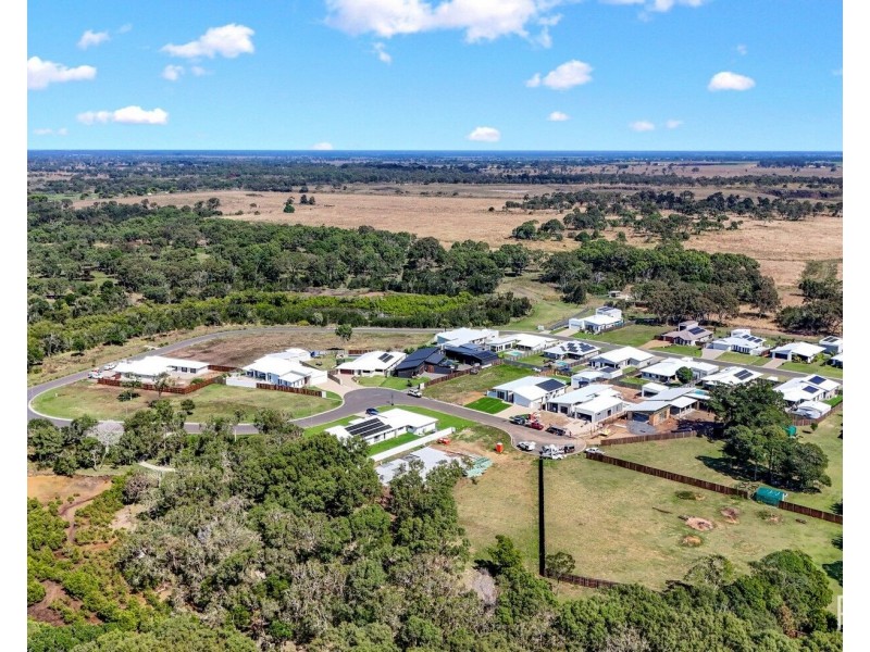 44 Deering Place, Innes Park QLD 4670