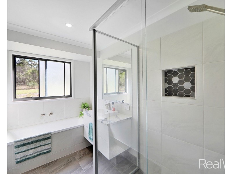 3 Camira Court, South Bingera QLD 4670
