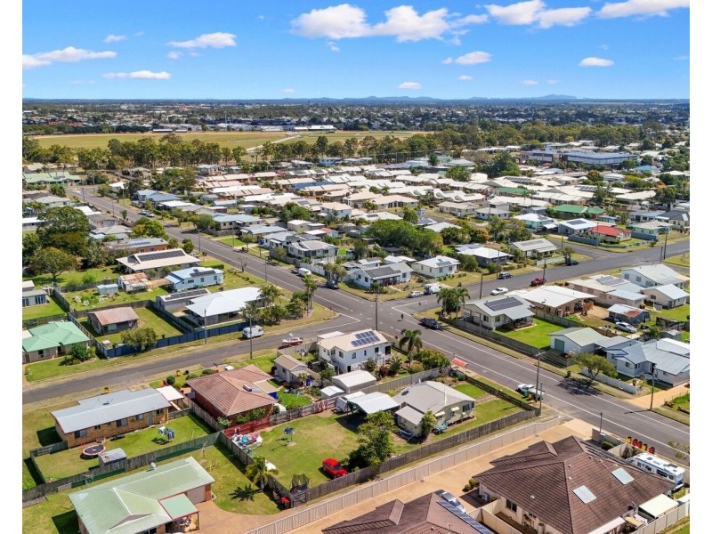 24 Dunn Road, Avenell Heights QLD 4670