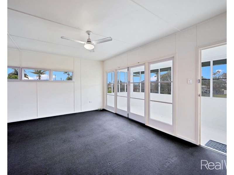 1 Grimstead Street, Bundaberg West QLD 4670