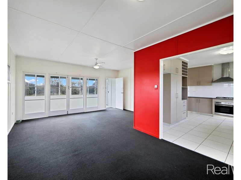 1 Grimstead Street, Bundaberg West QLD 4670