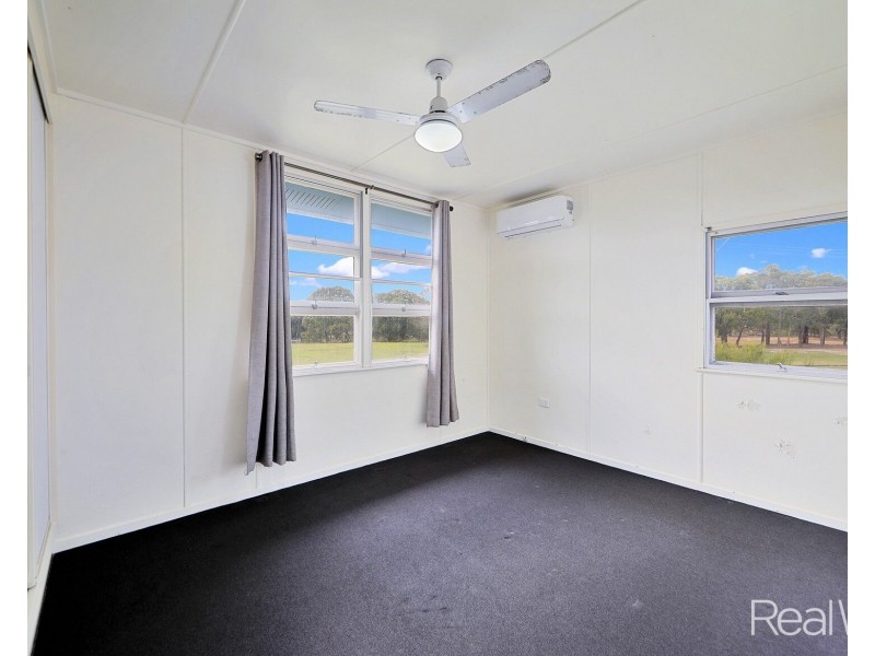 1 Grimstead Street, Bundaberg West QLD 4670