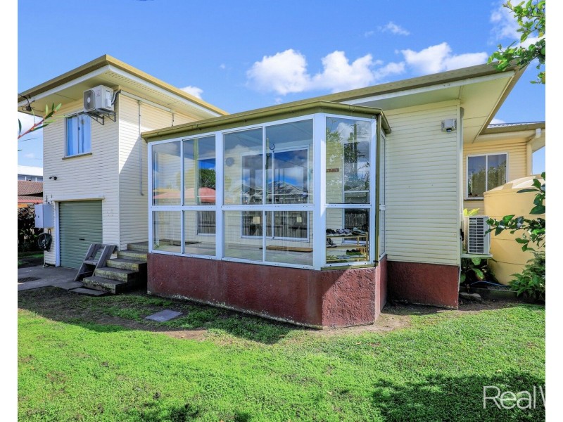 65 Burnett Street, Bundaberg South QLD 4670