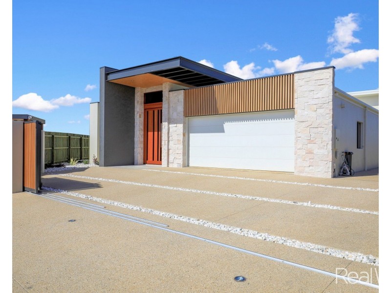 20 Chase Close, Bargara QLD 4670