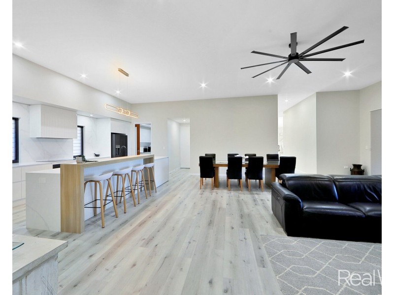 20 Chase Close, Bargara QLD 4670