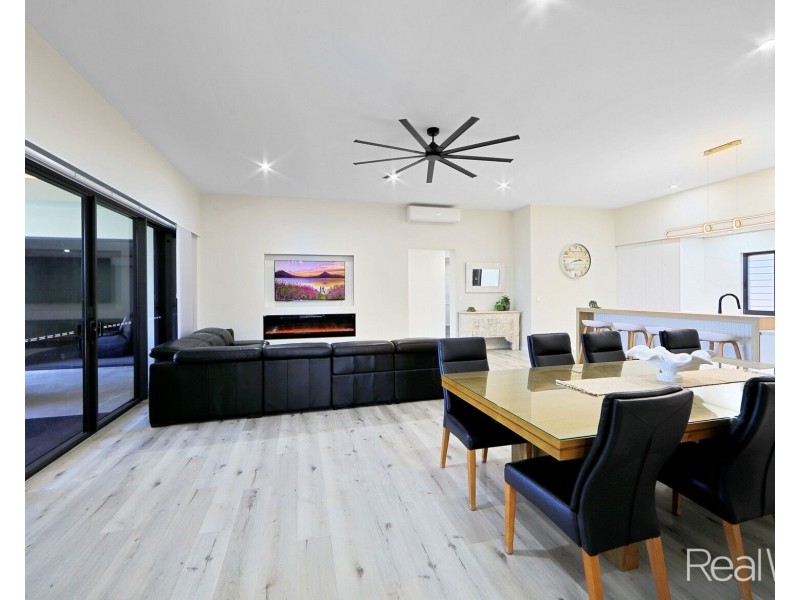 20 Chase Close, Bargara QLD 4670