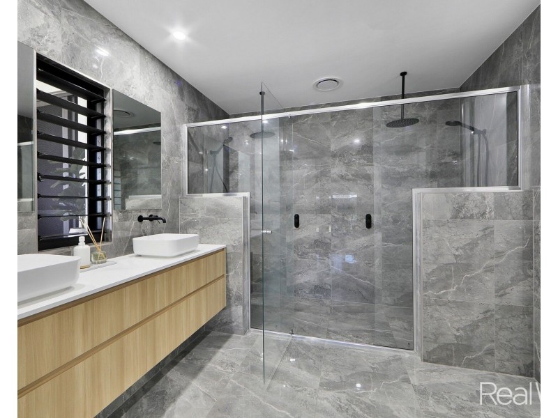 20 Chase Close, Bargara QLD 4670