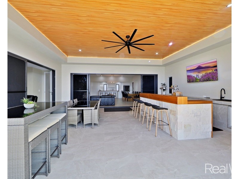 20 Chase Close, Bargara QLD 4670