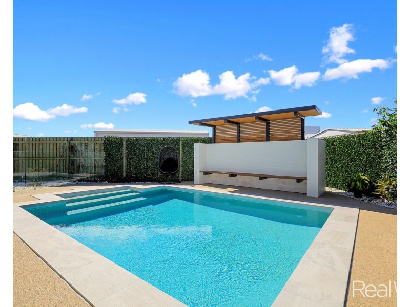 20 Chase Close, Bargara QLD 4670