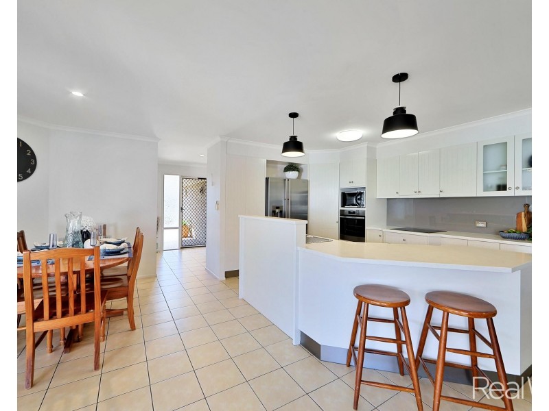 9 Marquis Court, Avenell Heights QLD 4670