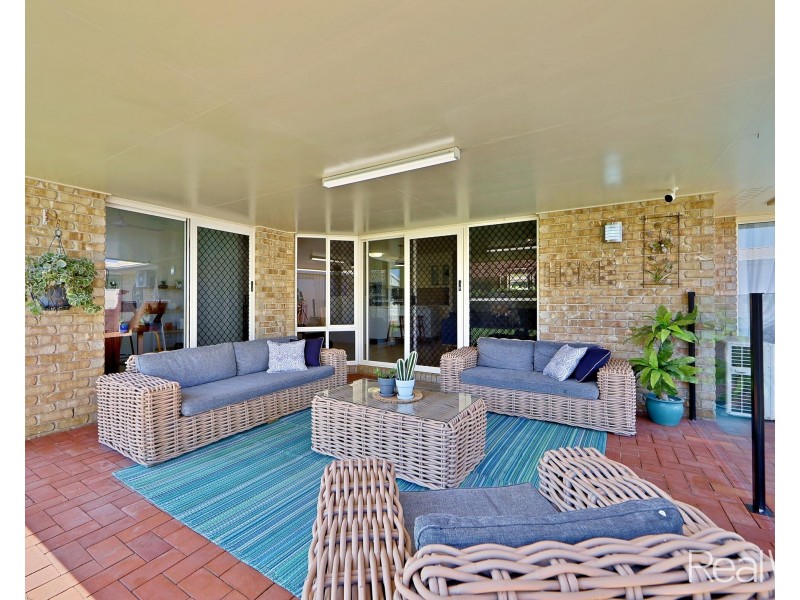 9 Marquis Court, Avenell Heights QLD 4670