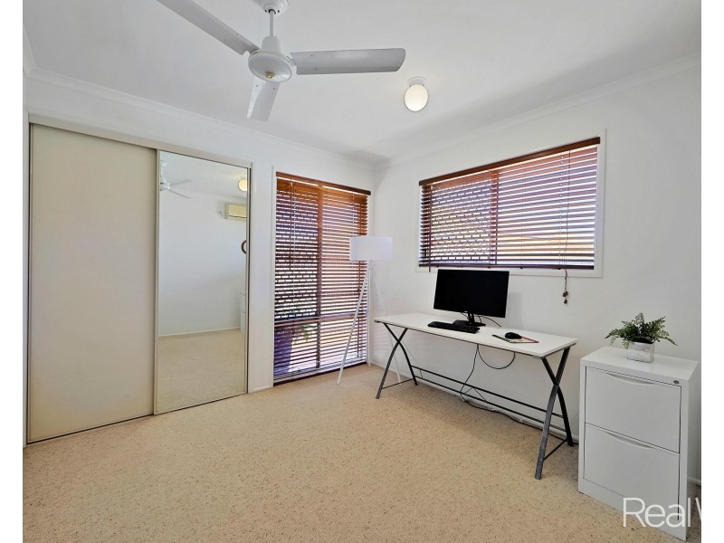 9 Marquis Court, Avenell Heights QLD 4670