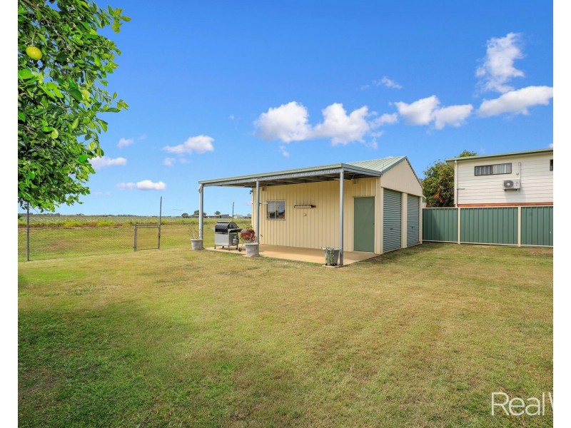 15 Emerick Street, Kepnock QLD 4670
