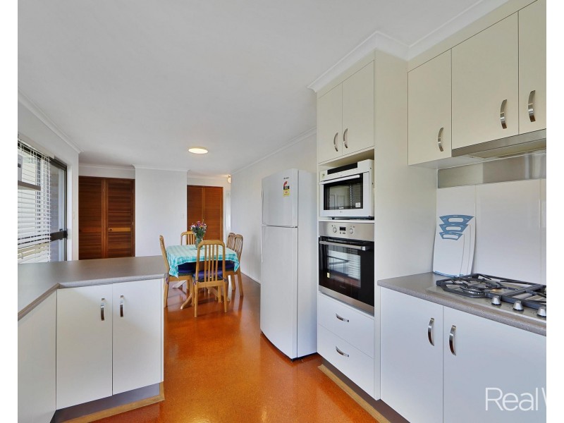 15 Emerick Street, Kepnock QLD 4670