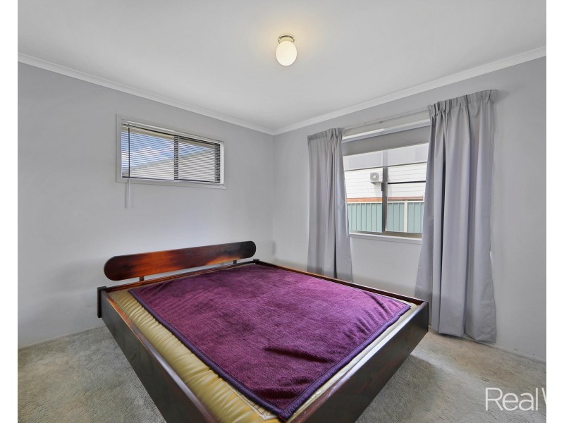 15 Emerick Street, Kepnock QLD 4670