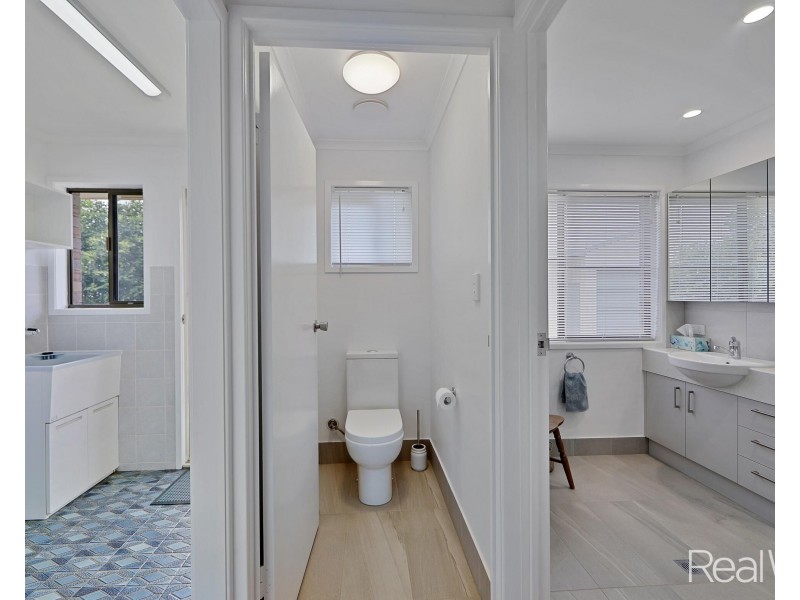 15 Emerick Street, Kepnock QLD 4670