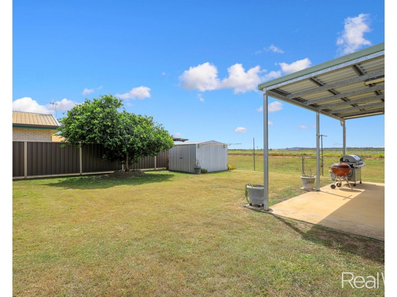 15 Emerick Street, Kepnock QLD 4670