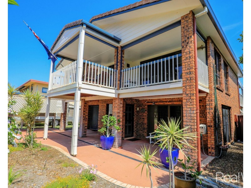 18 Esplanade, Woodgate QLD 4660