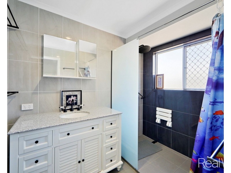 19 Amaroo Crescent, Innes Park QLD 4670