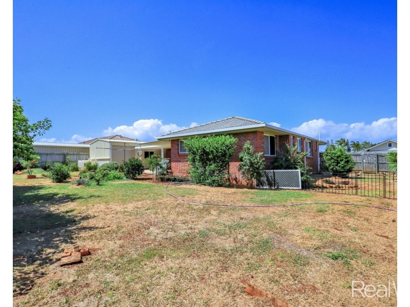 19 Amaroo Crescent, Innes Park QLD 4670