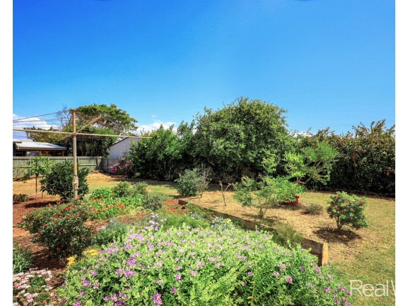 19 Amaroo Crescent, Innes Park QLD 4670