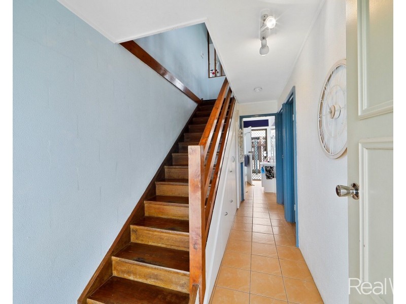 3/3 Miller Street, Bargara QLD 4670