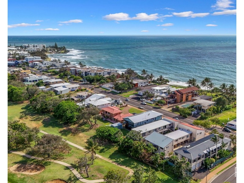 3/3 Miller Street, Bargara QLD 4670