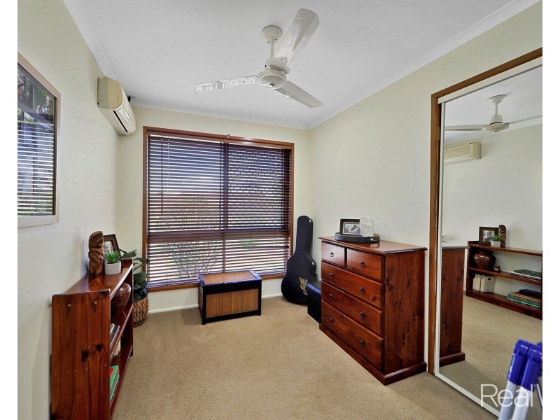 26 East West Avenue, Avoca QLD 4670