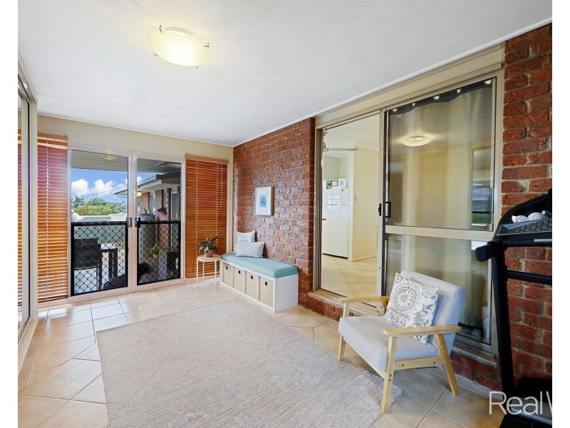26 East West Avenue, Avoca QLD 4670