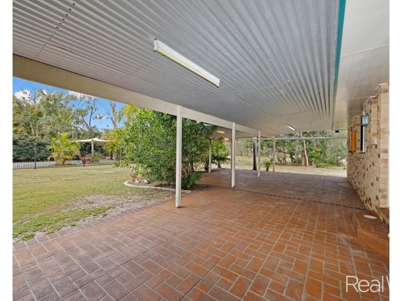 54 Arcadia Drive, Branyan QLD 4670