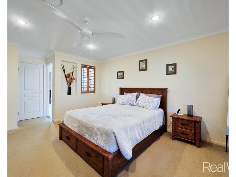 5 Rokeby Court, Branyan QLD 4670