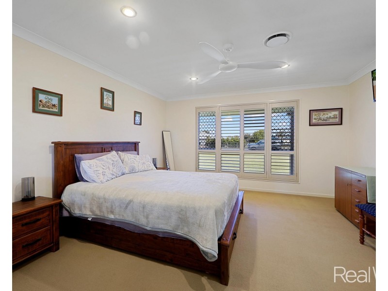 5 Rokeby Court, Branyan QLD 4670