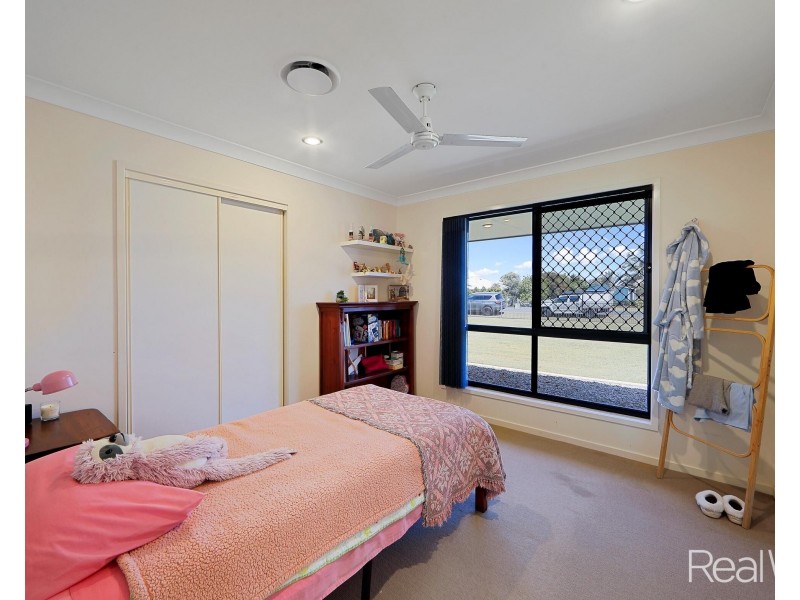 5 Rokeby Court, Branyan QLD 4670