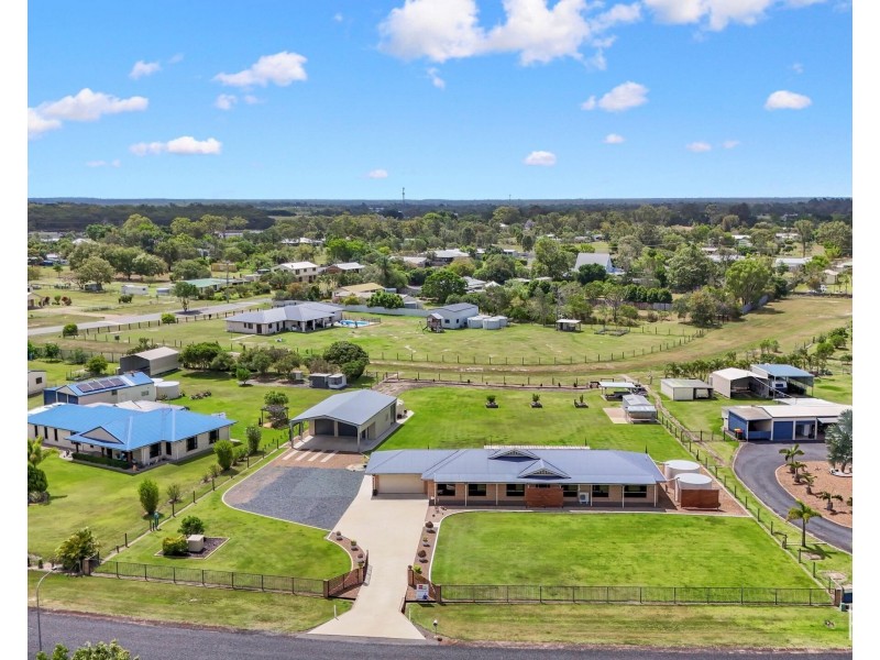 5 Rokeby Court, Branyan QLD 4670