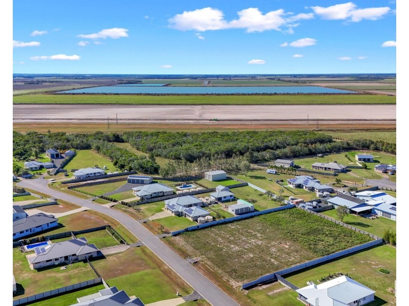 10 Undara Court, Branyan QLD 4670