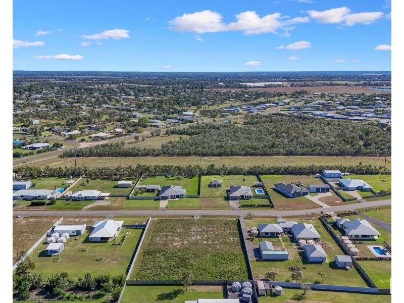 10 Undara Court, Branyan QLD 4670