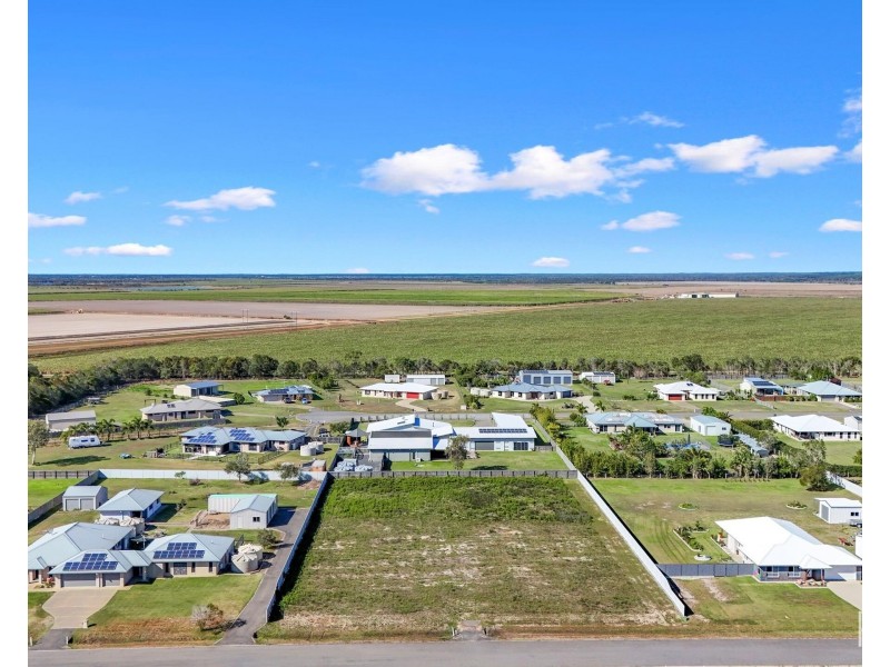 10 Undara Court, Branyan QLD 4670