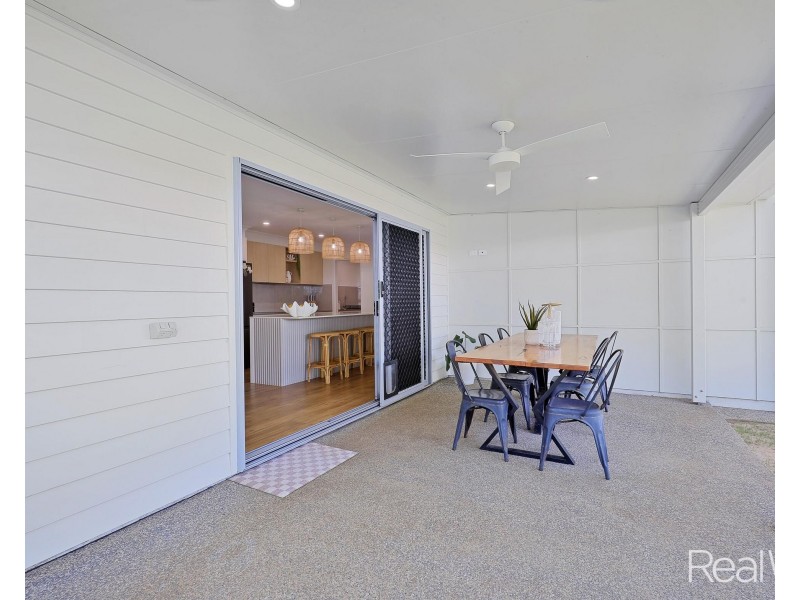 2 Headlands Esplanade, Innes Park QLD 4670