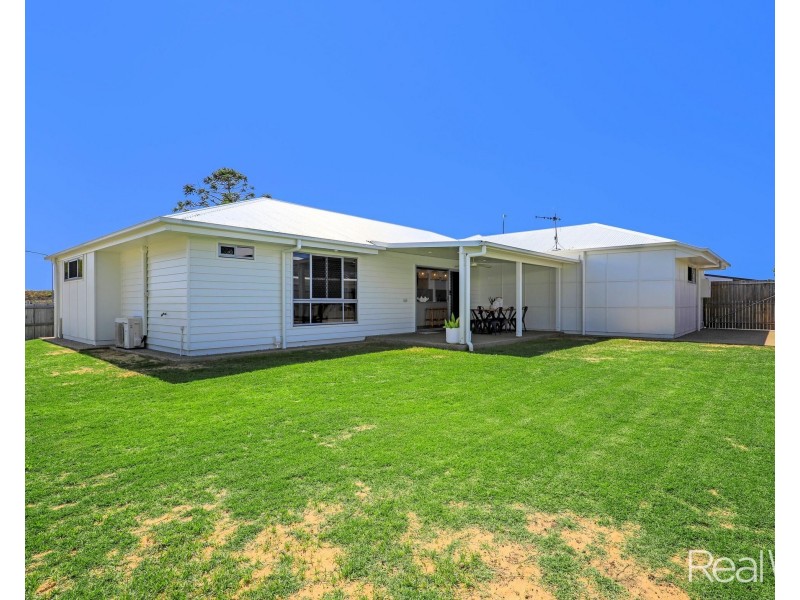 2 Headlands Esplanade, Innes Park QLD 4670