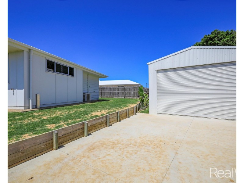 2 Headlands Esplanade, Innes Park QLD 4670