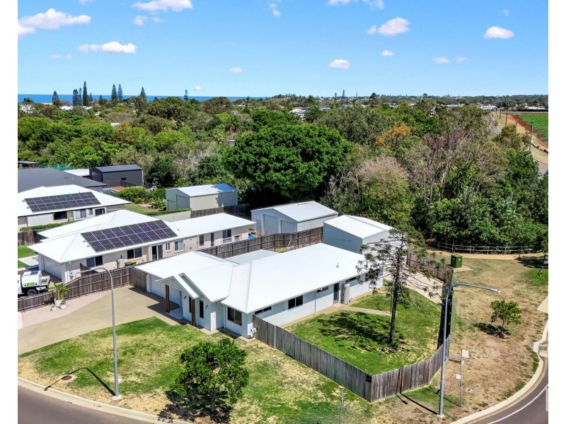 2 Headlands Esplanade, Innes Park QLD 4670