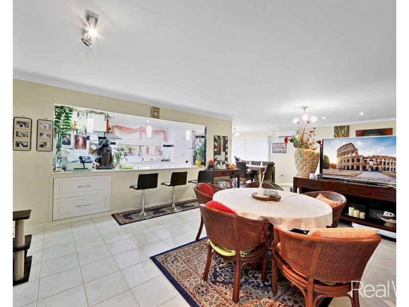 6 Commodore Drive, South Bingera QLD 4670