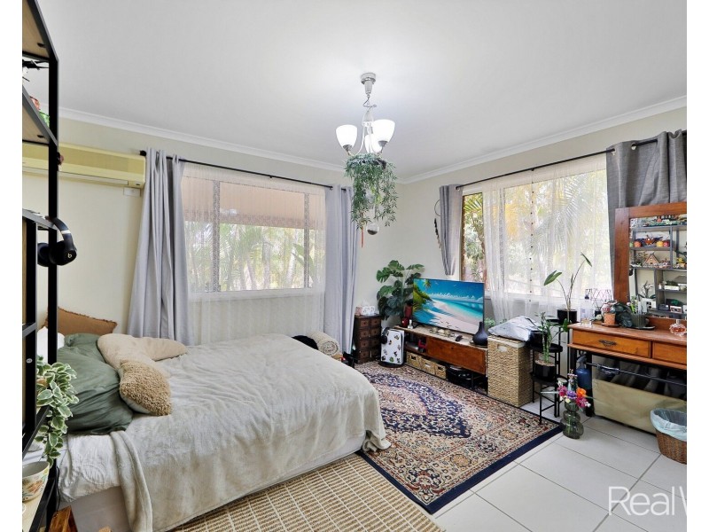 6 Commodore Drive, South Bingera QLD 4670