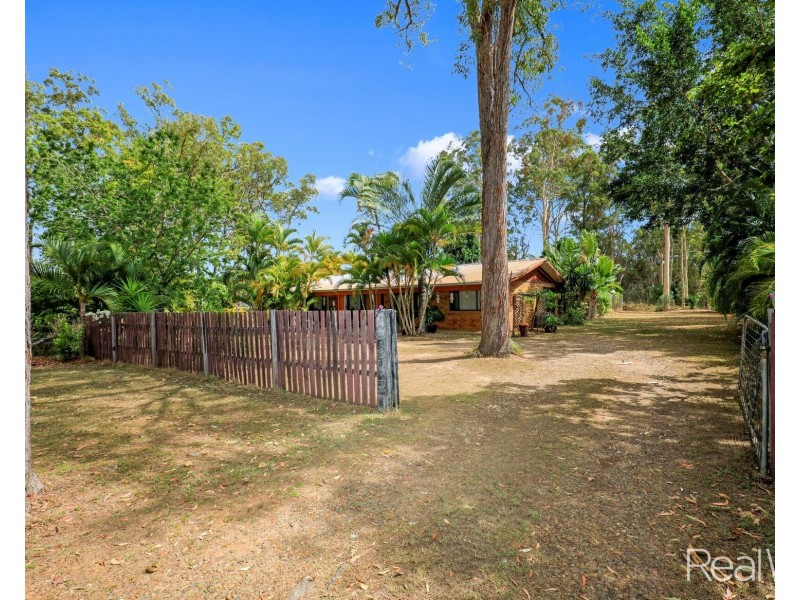 6 Commodore Drive, South Bingera QLD 4670