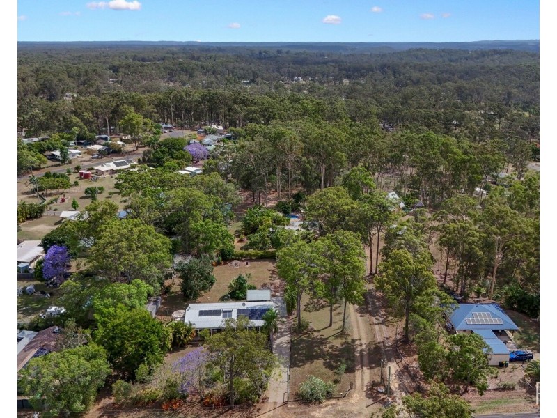 6 Commodore Drive, South Bingera QLD 4670