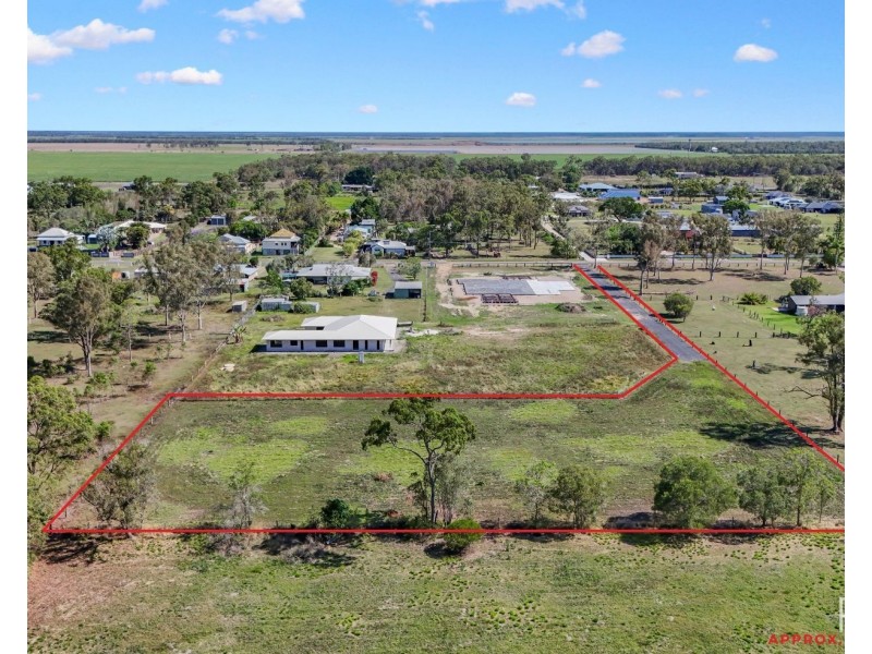 17c Low Street, Kensington QLD 4670